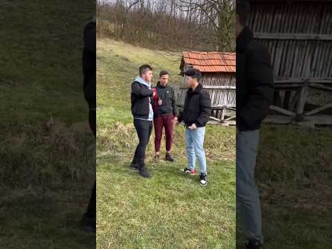 Kinez I bosanci 😂 #fyp #chinese #balkan #shorts #foryoupage #funny #viral #tiktok #youtube