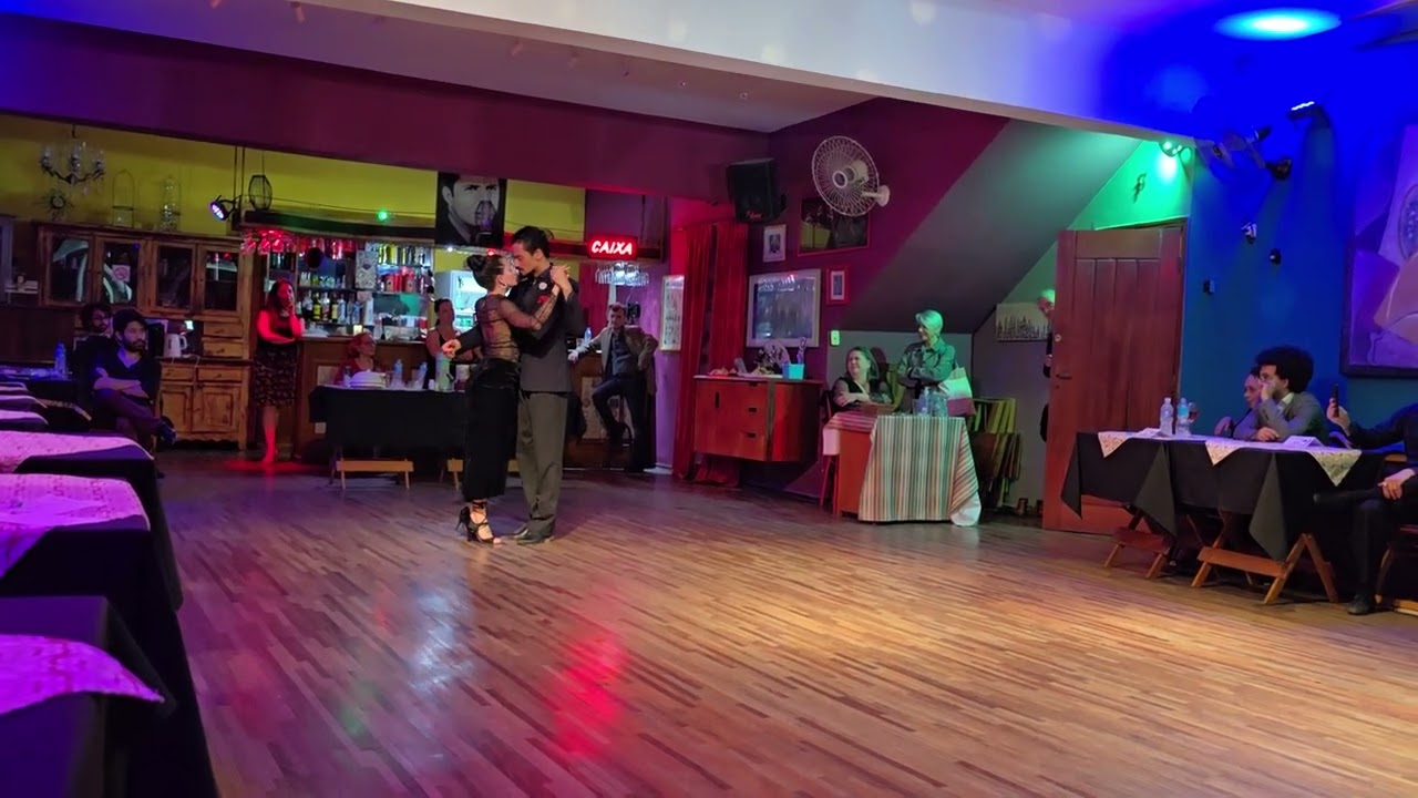Yasmina Mamana e Müller Dantas 2/4 milonga El Último Café