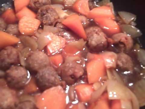 Soy Sauce Braised Chinese Beef Balls With Carrots