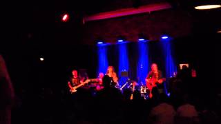 Dora the female explorer