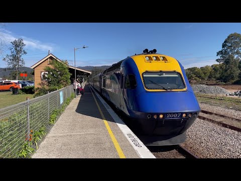 NSW TrainLink XPT Arrives/Departs Kendall Railway Station