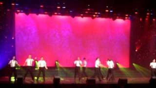 TWELVE IRISH TENORS GLEN MILLER MEDLEY