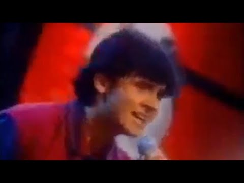 Chakke pe chakka Sonu Nigam Old​ Performance​