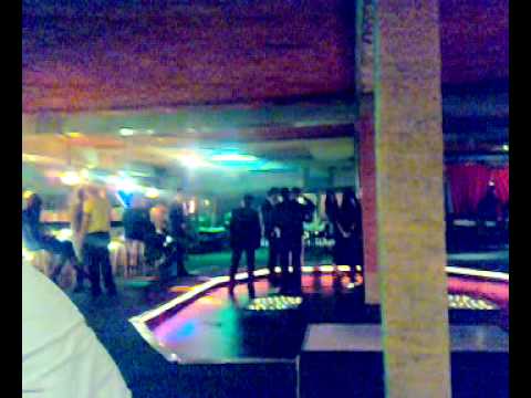 Matay Ishok -Singt das Lied Turone beim Silvester Hago von Suryoye Verl...