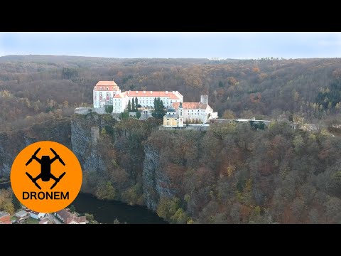 Zámek Vranov nad Dyjí DRONEM.