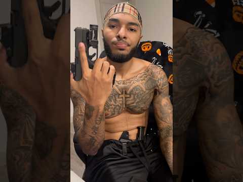 That dude that’s never lackin 😂🔫