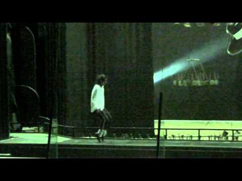 Boris Michael Jackson Impersonator & Tribute Artist - Moonwalk