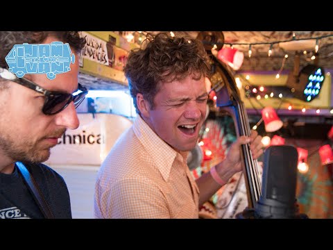 THE INFAMOUS STRINGDUSTERS - "Rise Sun" (Live at The Huck Finn Jubilee 2018) #JAMINTHEVAN