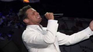 Luis Miguel - Me Niego A Estar Solo (Live Fresno, CA. 2005)