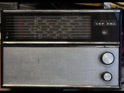 The VEF 204 AM receiver - A Soviet (Latvian) classic superhet - #050