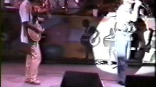 Santana-4-15-80 Sri Chinmoy Meditation Center Queens NY mp4