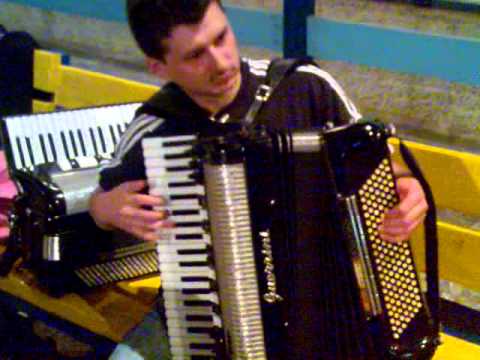 Baba Djurdja KUD Petar Kocic.3gp