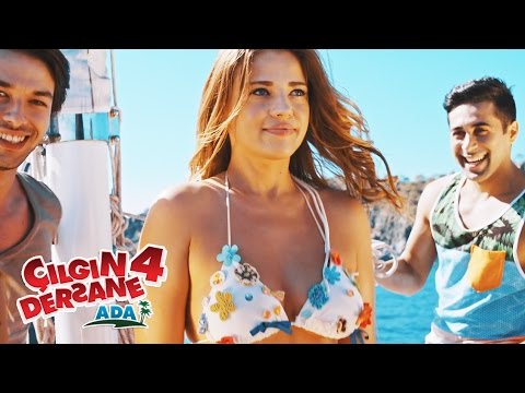 Çılgın Dersane 4: Ada Fragman