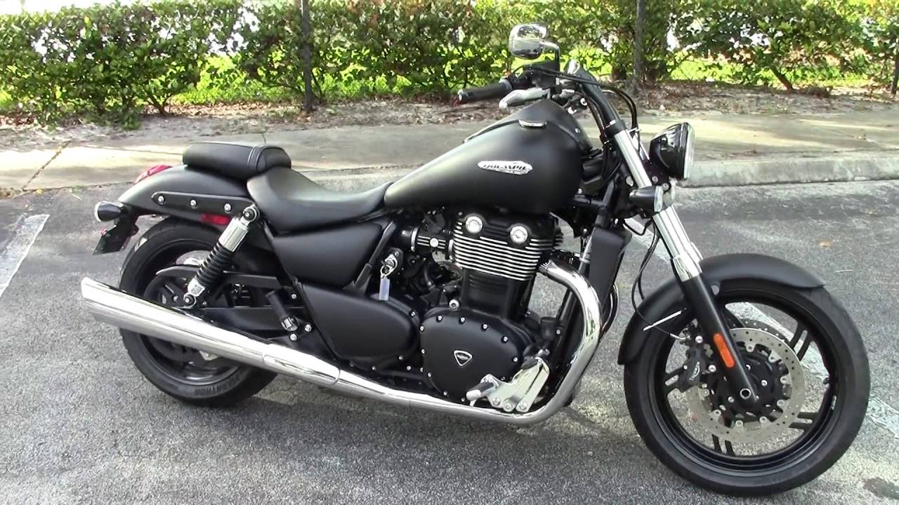 2012 Triumph Thunderbird Storm - Quick Review