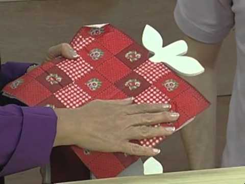 ARTE BRASIL -- MAMIKO YAMASHITA -- DÉCOUPAGE COM GUARDANAPO EM MDF (16/09/2010 - Parte 1 de 2)