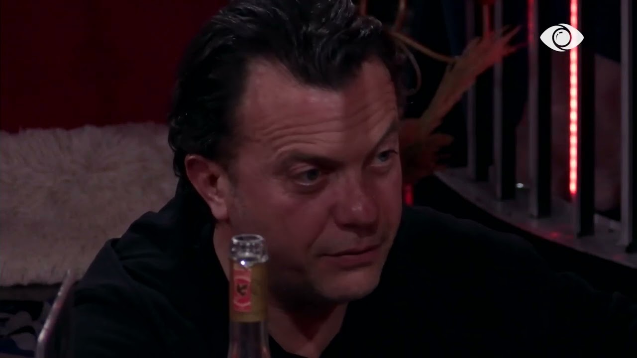 “Përjetimet e mia…”/ Vijon biseda mes Laertit dhe Olës teksa darkojnë: Dhe të dy nuk duan më…