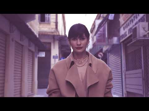 download lagu mp3 mp4 Galleria Armadoro Discount, download lagu Galleria Armadoro Discount gratis, unduh video klip Galleria Armadoro Discount