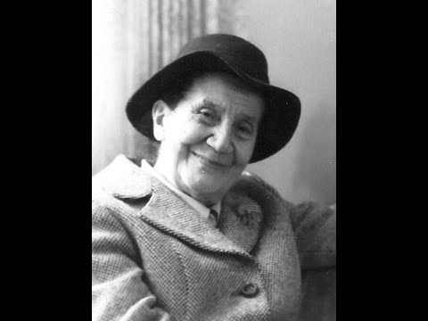 Desanka Maksimović kazuje svoje najlepše pesme