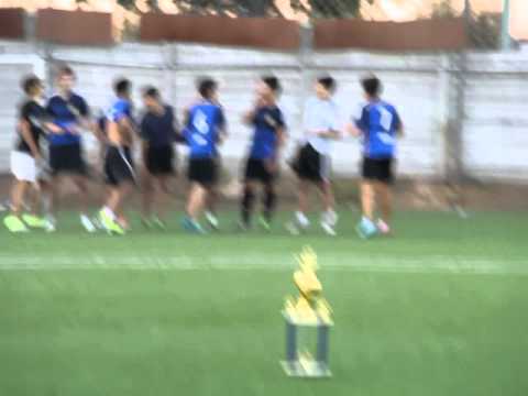 Final de la vuelta olímpica y panzazo del M. Belgrano IV