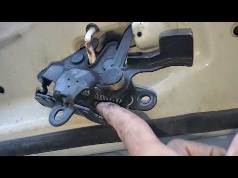 2009 Toyota Sienna hood cable broke latch removal