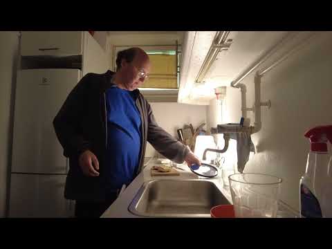 MongoTV_8986 - Min Frokost - Ristet MØLLEHJUL BOLLE Med OST