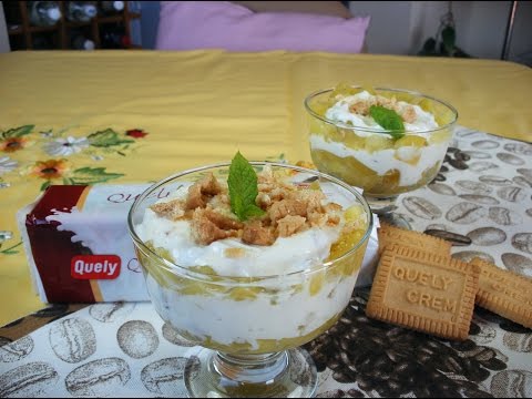 Yogur con topping de galleta