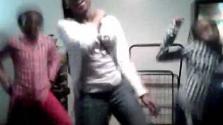 Dancing to Mrs.Porsh Rock Your Hips!!!!!!!!