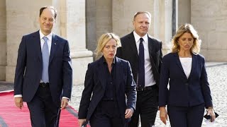 Giorgia Meloni arriva al Quirinale: al via le consultazioni del centrodestra per il nuovo governo