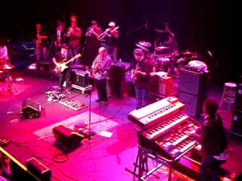 Royal Family Ball: Lettuce - The Flu w/John Scofield (10.02.10)