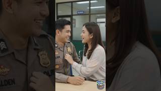 Download lagu Police officer flirting with his girlfriend. #funny #funnyvideo #aishorts #hilarious #lol #fyp #f... mp3