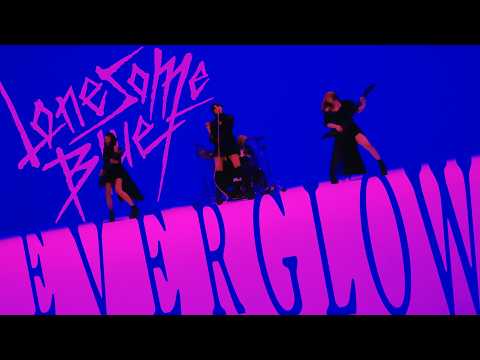Lonesome_Blue EVERGLOW official music video thumbnail