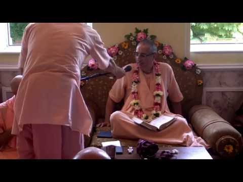 Niranjana Swami – SB 4.8.34 in Dnepropetrovsk, Ukraine – 17-Jun-2016