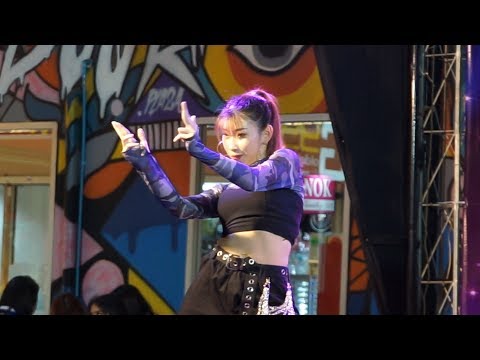 180901 Valentia cover Blackpink (Amp as Lisa) - DDU-DU DDU-DU @ The outdoor plaza