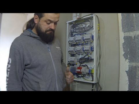 Składanie rozdzielnicy elektrycznej dla standardowej instalacji cz.2