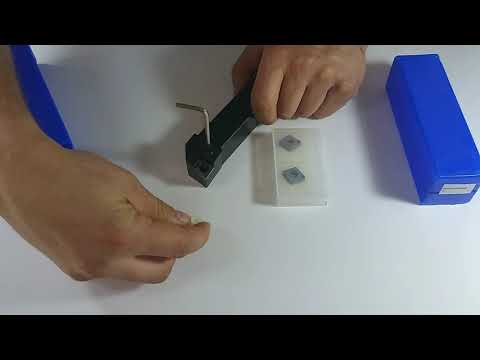 Toolholder PCLNR 2525 & CNMG 120404  turning inserts.