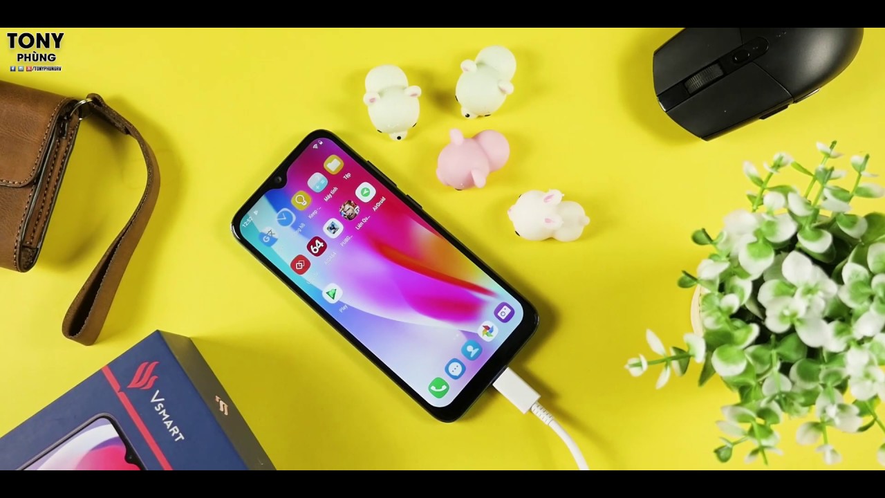 Điện thoại Việt tốt thế này, mua hàng Trung Quốc làm gì?