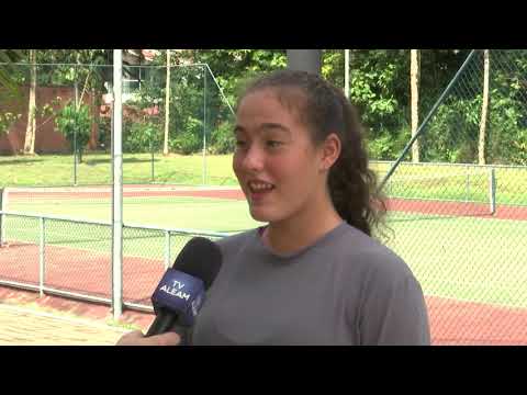 Tenista Thassane Abrahim ganha bolsa integral para jogar nos EUA