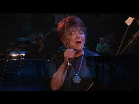 Whiskey drinking man - Blue Velvet Group & Zdenka Kovačiček