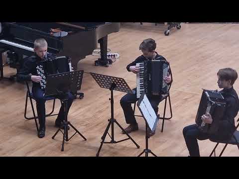 16.Trio akord. Antoni Atłas, Karol Sułkowski i Emil Kuc - Anioł pasterzom mówił, naucz.Paweł Janczy