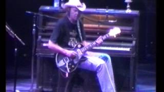Neil Young & Crazy Horse Munich June 21 2001   1/2