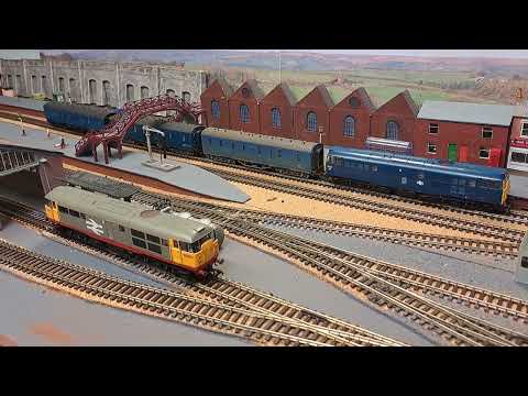 Class 31s on # Hermitage Road