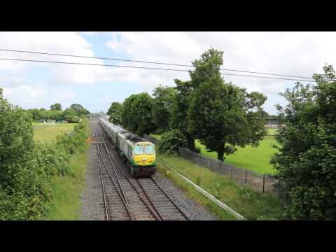 Iarnród Éireann 223+Mk-IV 4004 passing Kildare