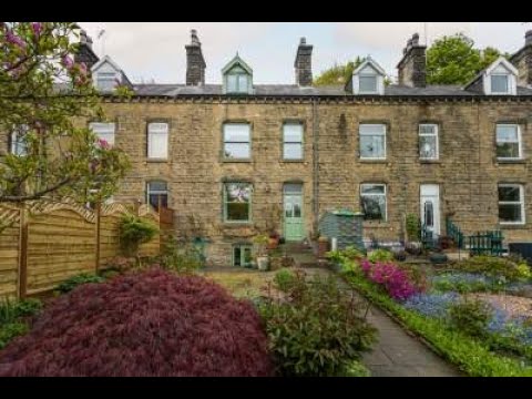 22 Miry Lane, Thongsbridge