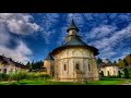 Mănăstirea Putna Sfânta Liturghie