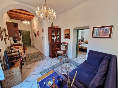 ARDENNO - Luminoso appartamento all'interno di una palazzina storica rif. 490