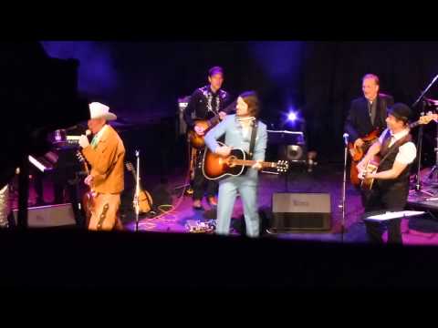 Barney Bentall's Grand Cariboo Opry (feat. Dustin Bentall) 3000 Miles
