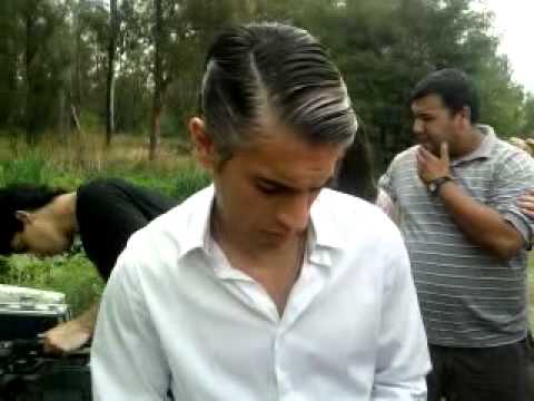 Pablo Echarri saluda a Taringa!