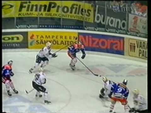30.3.2002 1. semifinaali Tappara-TPS 3-1