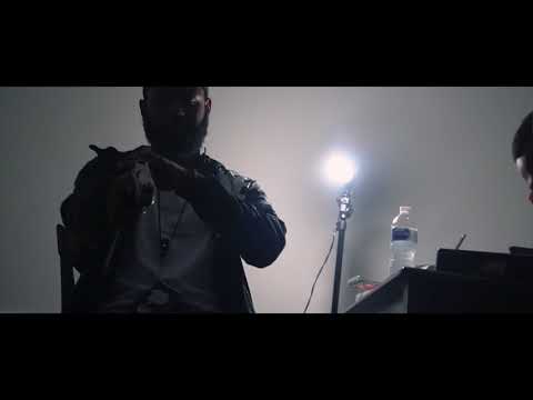 M.I.A. LEEK  BIG BINS (OFFICIAL VIDEO)