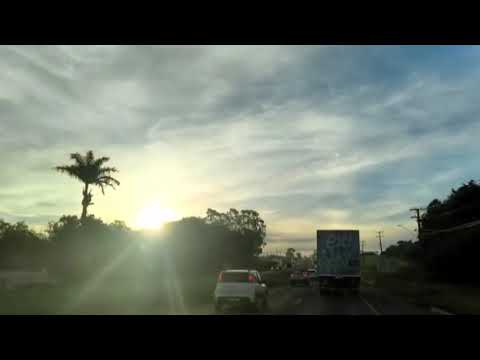 Entardecer saído de Maringá PR sentido Mandaguaçu PR em viagens pelo Brasil 